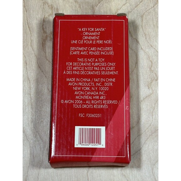 AVON 2006 HAND-PAINTED PORCELAIN WREATH "A KEY FOR SANTA" Christmas Nib - Picture 3 of 4